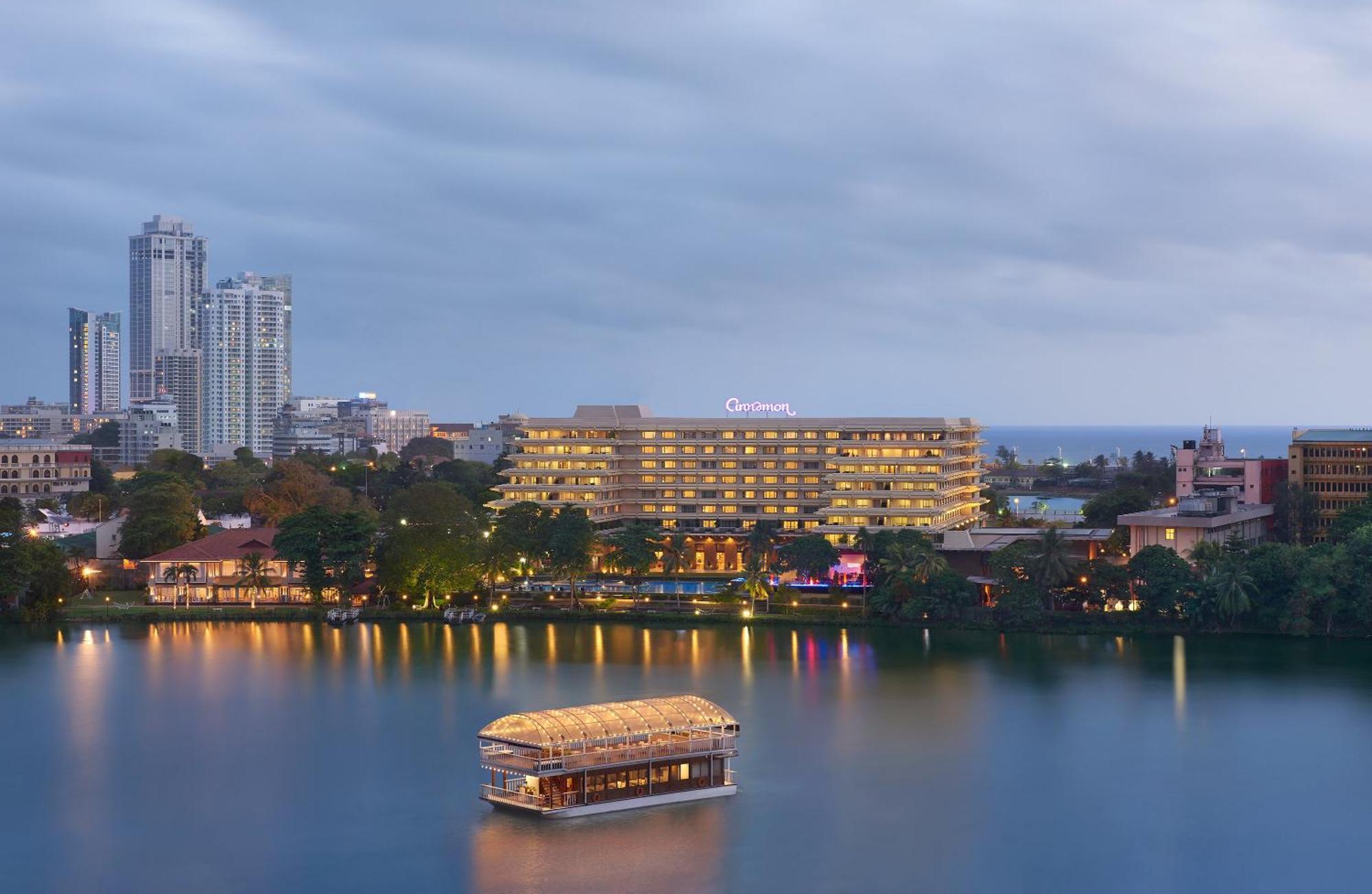 Cinnamon Lakeside Kolombo Exteriér fotografie Taj Bengal