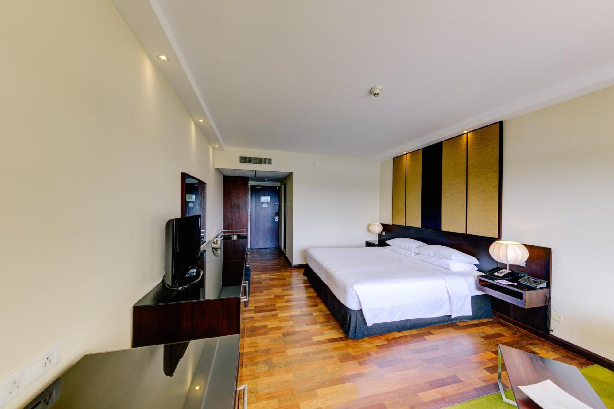 Cinnamon Lakeside Kolombo Exteriér fotografie Deluxe room